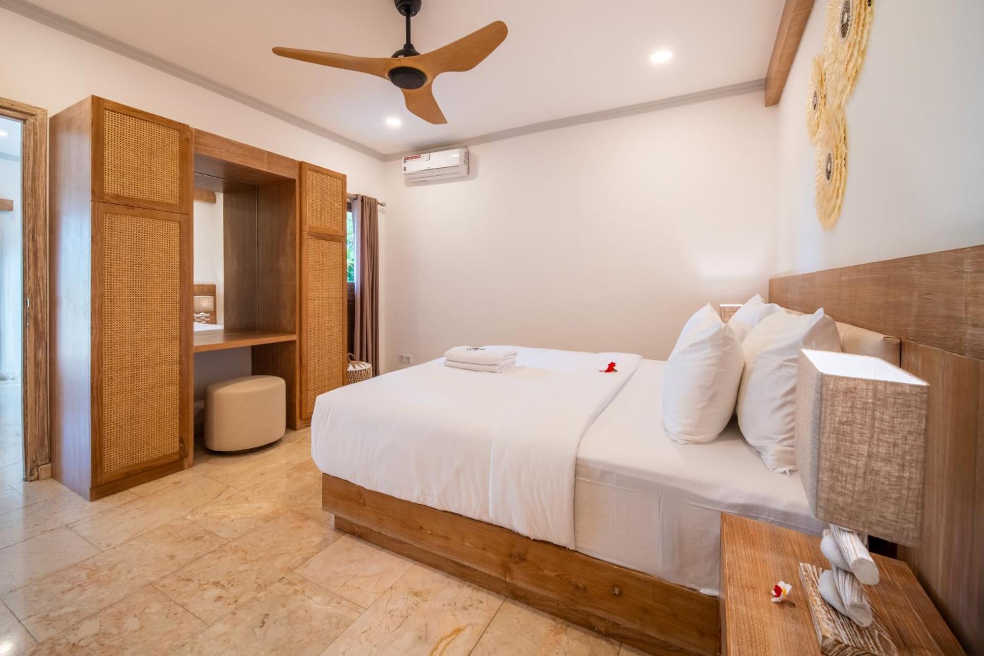 Villa Tropical Indah