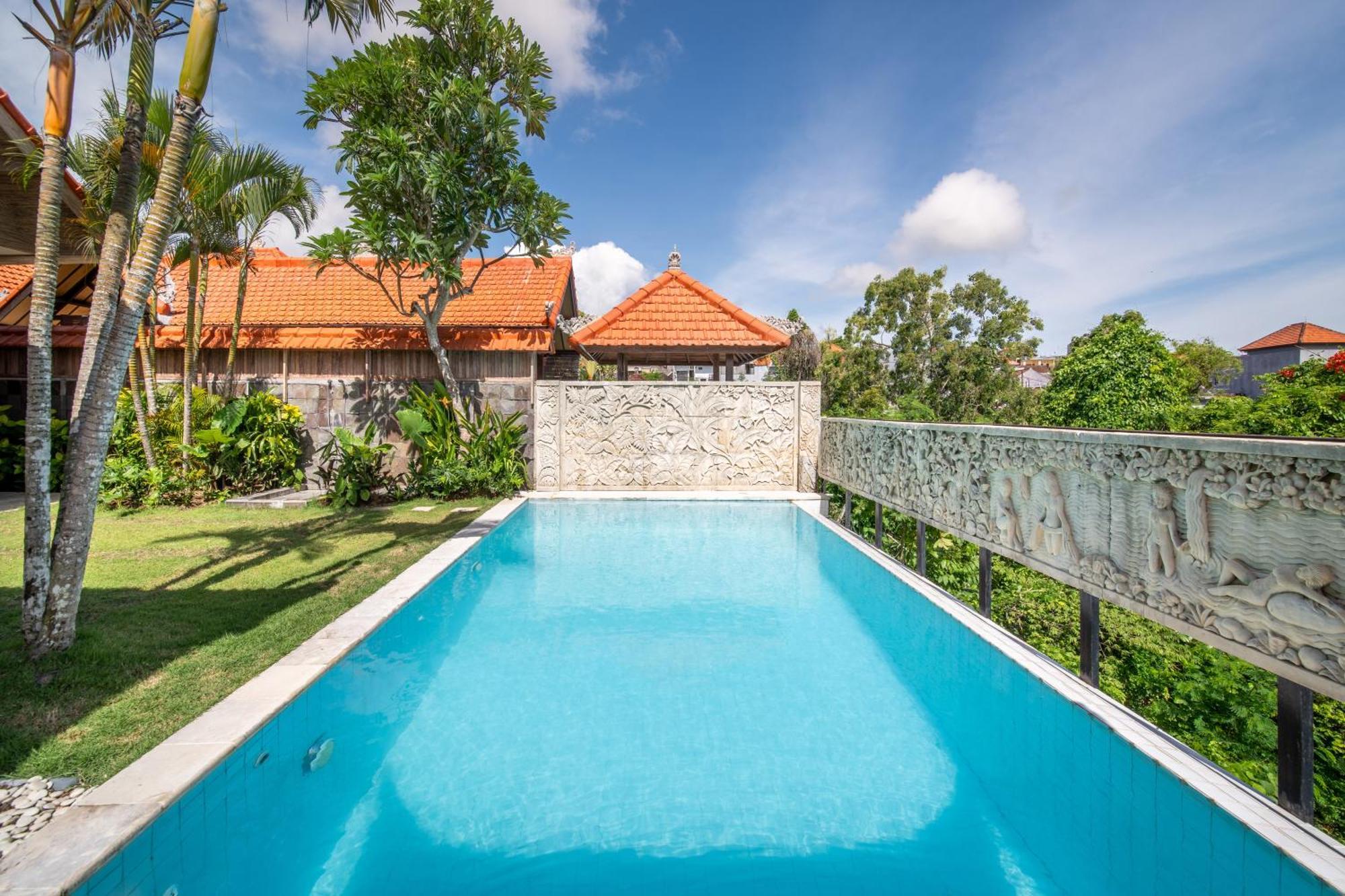 Tropical Indah * Uluwatu (Bali)
